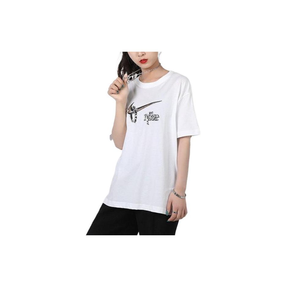 Nike Спортивная одежда Boyfriend Fit Мультфильм футболка с коротким рукавом Женские топы Белый CT8927-100