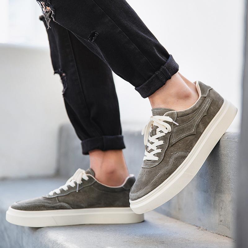 Genuine Leather Men's Casual Shoes Are Versatile for Sports Trendy and Retro Casual Sports Breathable Men Shoes Sneakers  Shoe