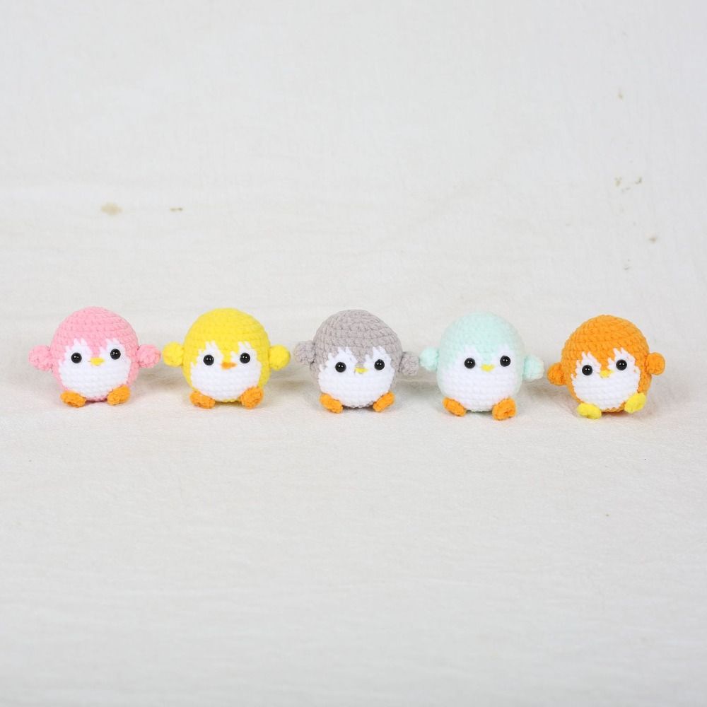 Handmade Crochet Keychain Cartoon Animal Knitted Pendant Penguin Doll Keychain Bag Charm
