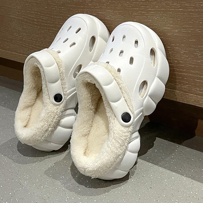 Туфли с дырочками на толстой подошве, новые съемные хлопковые тапочки для улицы, водонепроницаемые и нескользящие, плюшевые тапочки для женщин