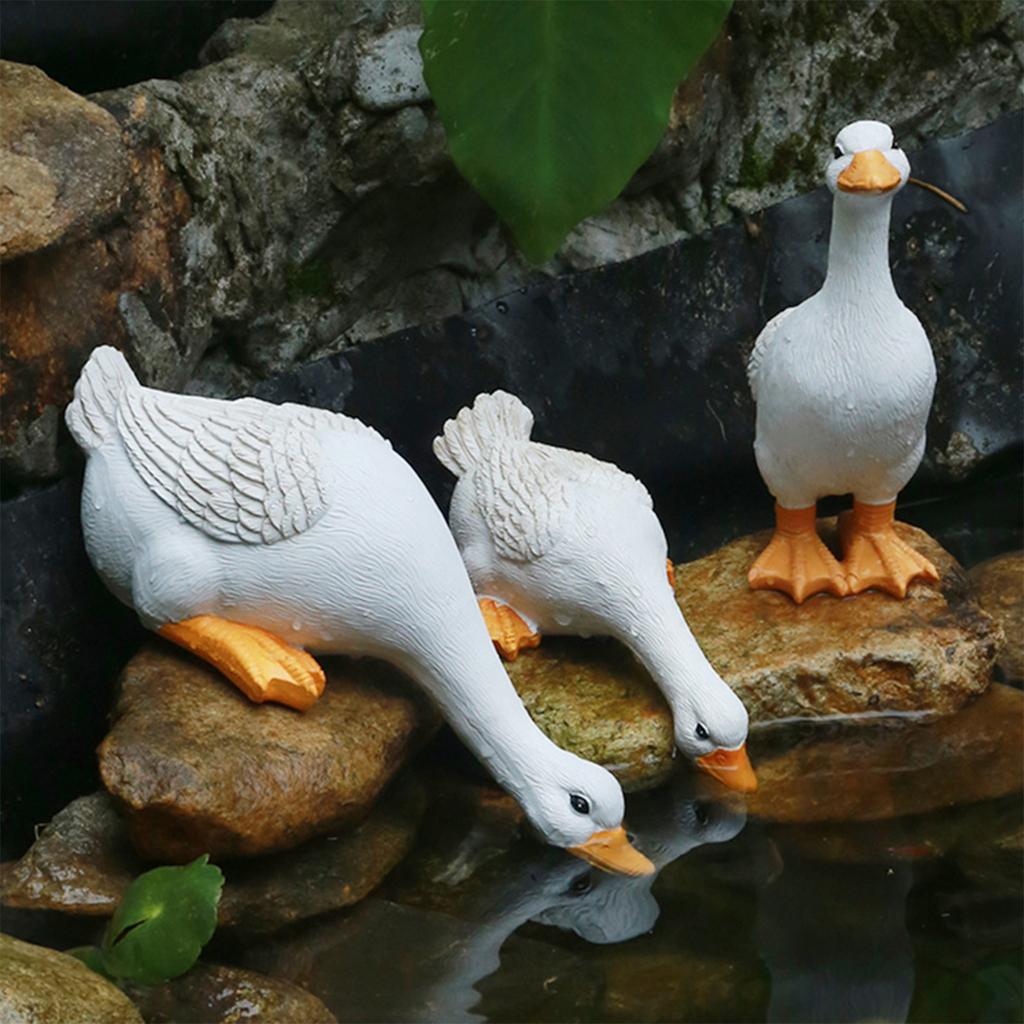 Garden Lighted Sculpture Solar Duck Squirrel Fountain Figurine Resin Duck Fountain Waterfall Statue Home Outdoor Landscape Decor