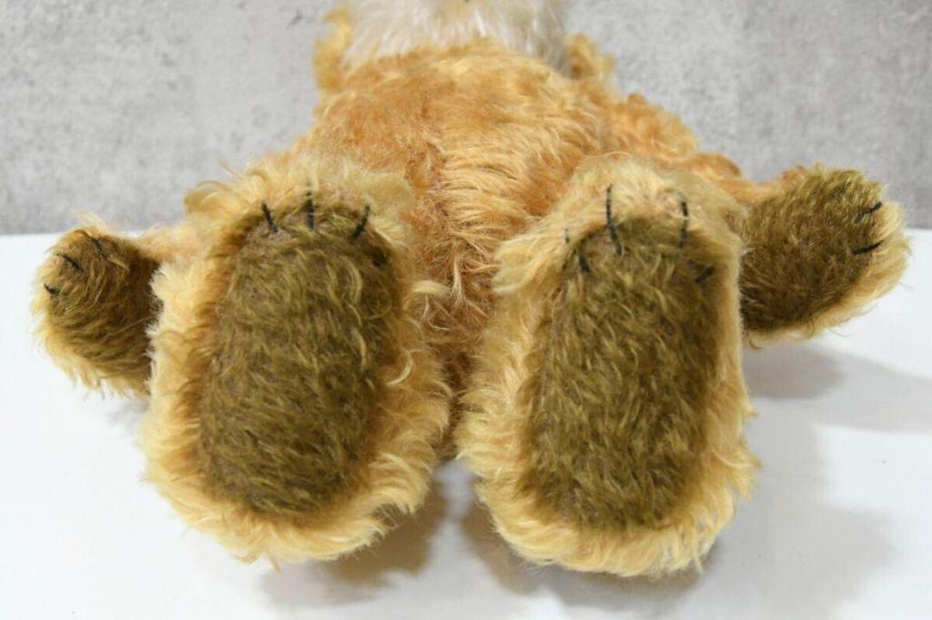 [USED] tr677 Couture Teddy Bear Plush Toy German Doll