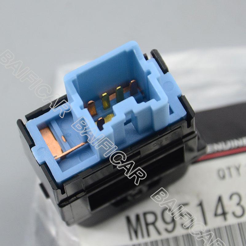 New Body ESP Anti-Skid Control Switch MR951431 For Mitsubishi Pajero V73 V75 V77