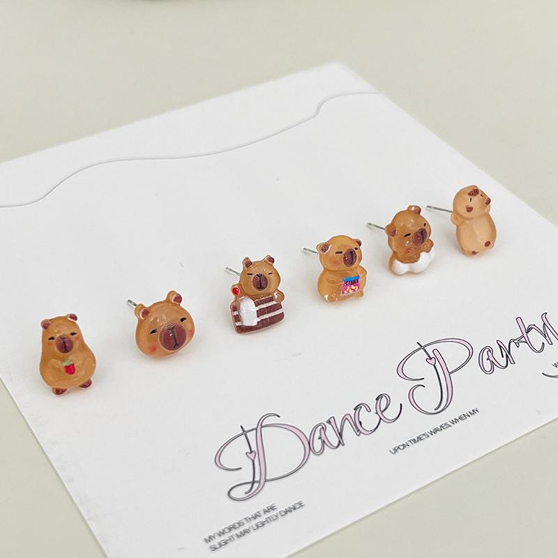 6Pairs Cute Fashion Capybara Earrings Set For Women Girls Cartoon Kawaii Versatile Tiny Earrings Jewelry Accessories Gifts