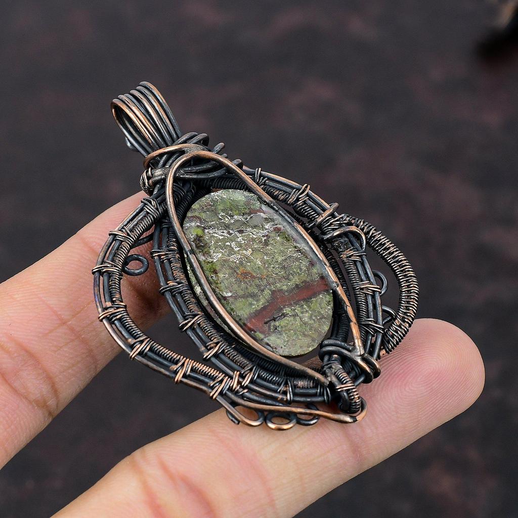 Дракон Кровавый Камень Кулон Медная Проволока Обернутая Драгоценным Камнем Кулон Ювелирные Изделия Ручной Работы Элегантный Кулон Проволока Обернутые Ювелирные Изделия Медные Дизайнерские Ювелирные Изделия