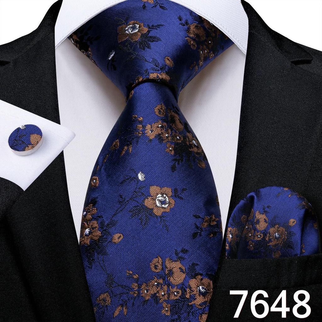 Мужской набор: Шёлковый галстук, карманный платок и запонки