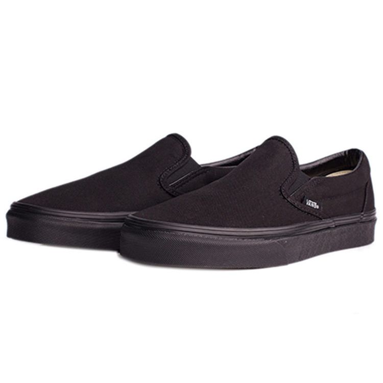 Vans Classic Slip-On Black Unisex Sneakers VN000EYEBKA