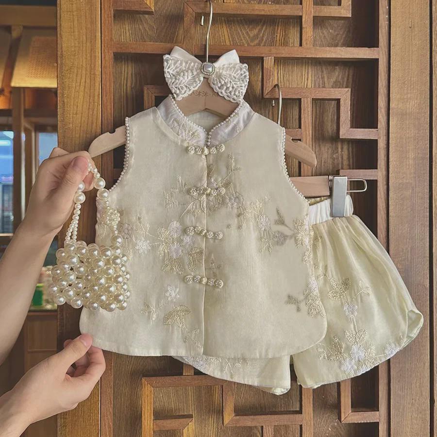 Летний комплект для девочек 2024 года из жилета и шорт в китайском стиле