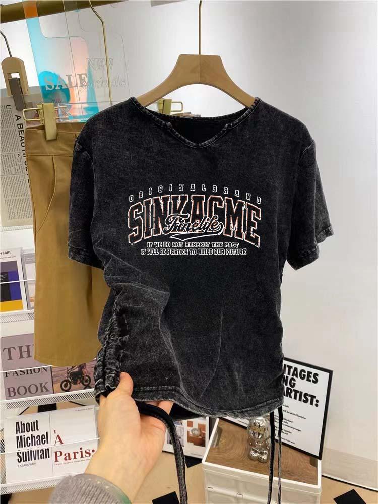Женская футболка из чистого хлопка с коротким рукавом и принтом в стиле хай-стрит с эффектом потертости – Летняя коллекция 2025 года в национальном стиле