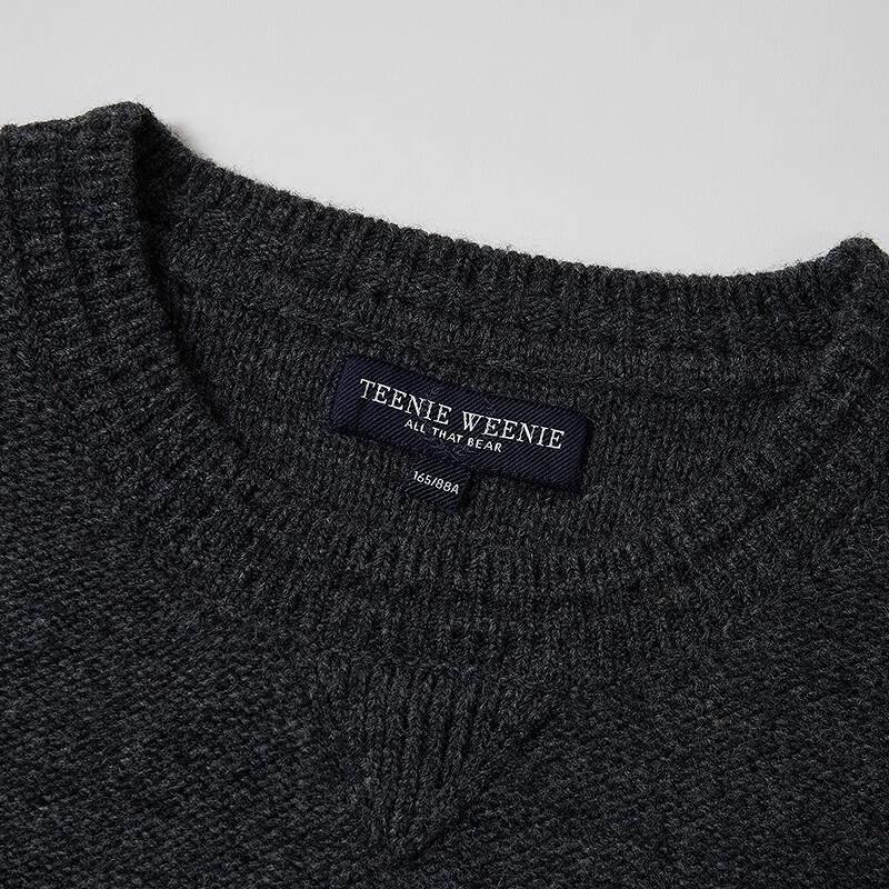 Женский зимний свитер Teenie Weenie с надписью и маленьким медведем