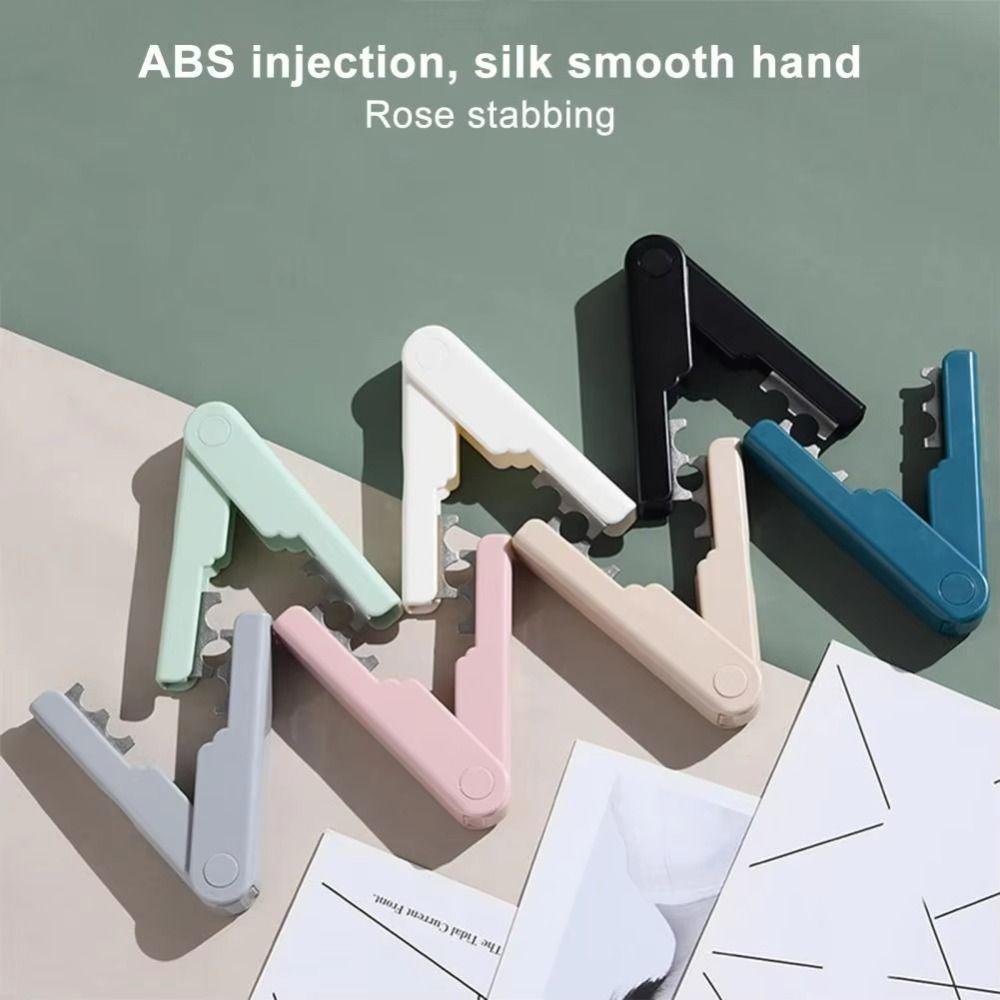 Инструмент для снятия шипов с пальцев и розеток с автоматической пряжкой