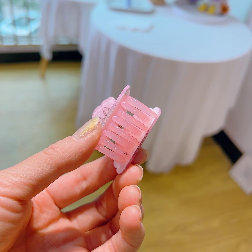 12 штук/набор Labubu Мультяшный Милый Labubu Захват Клипса Корейская Версия Мини Зажим для Волос Головной Убор Царапающая Пластина Зажим для Волос Акула Зажим для Хвоста Аксессуары для Волос