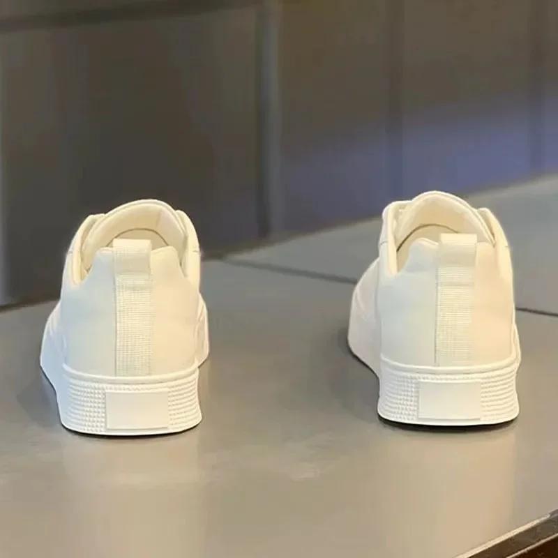 Модные белые повседневные кроссовки для мужчин, удобные трендовые кроссовки для мужчин, дышащая спортивная обувь, мужские кроссовки для бега 2024 года, новинка