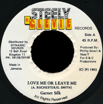 7-дюймовая пластинка GARNETT SILK - Love Me Or Leave Me NONE Steely & Clevie 1992 Ямайка Регги, Ска и Даб Б/У