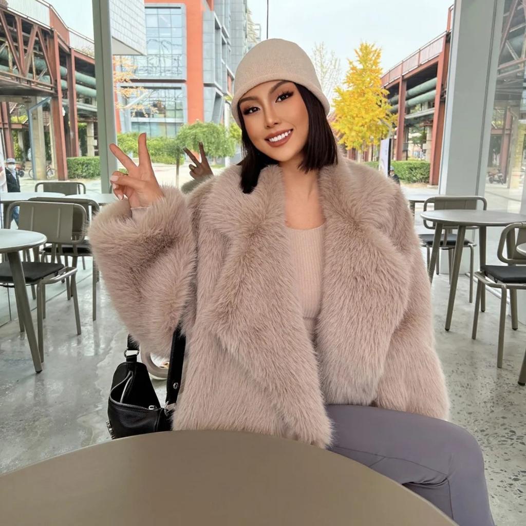 Fashionable Street Style Fox Fur Coat Loose Suit Collar Medium Long Imitation Fur Coat for Women Autumn-winter Fur Overcoat