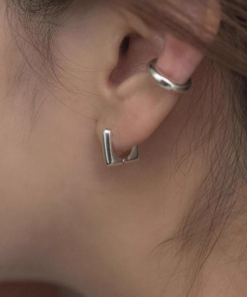 Серьги Хейта Элон Серебряные Серебряные