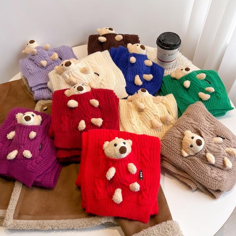 New Cute Bear Short Knitted Handmade Scarf Female Winter Student Wool Couple Scarf