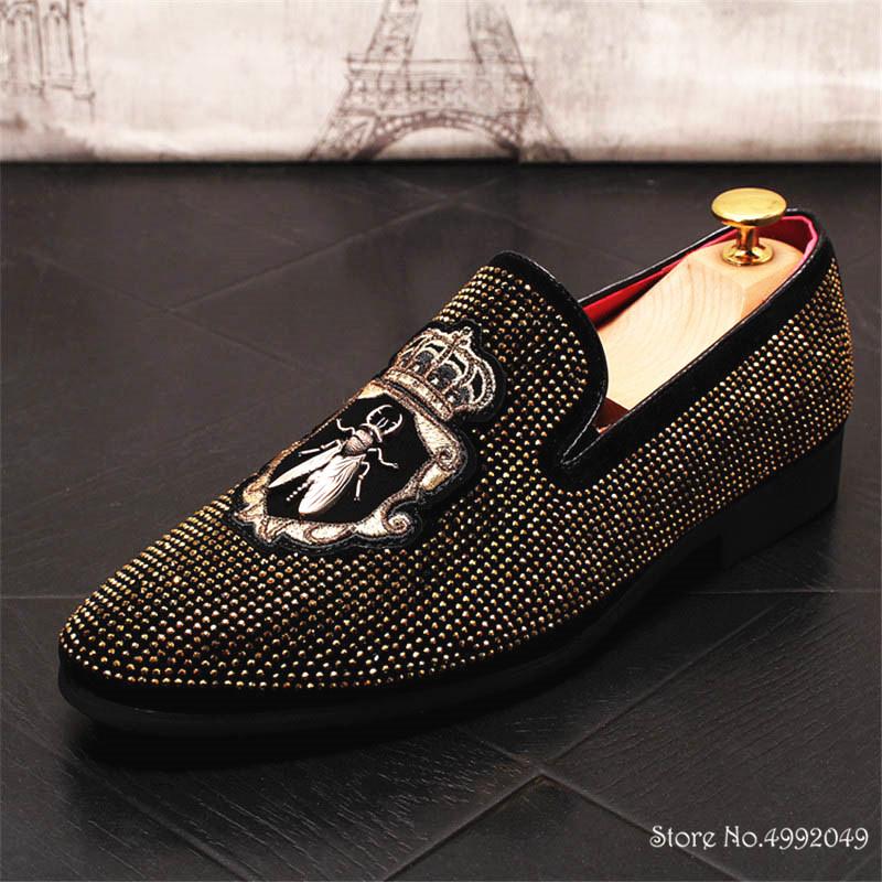 Fashion NEW Pointed Toe Embroidery Rhinestone Flats Shoes For Men Male Wedding Dress Prom Homecoming Shoes Zapatos Hombre Vestir