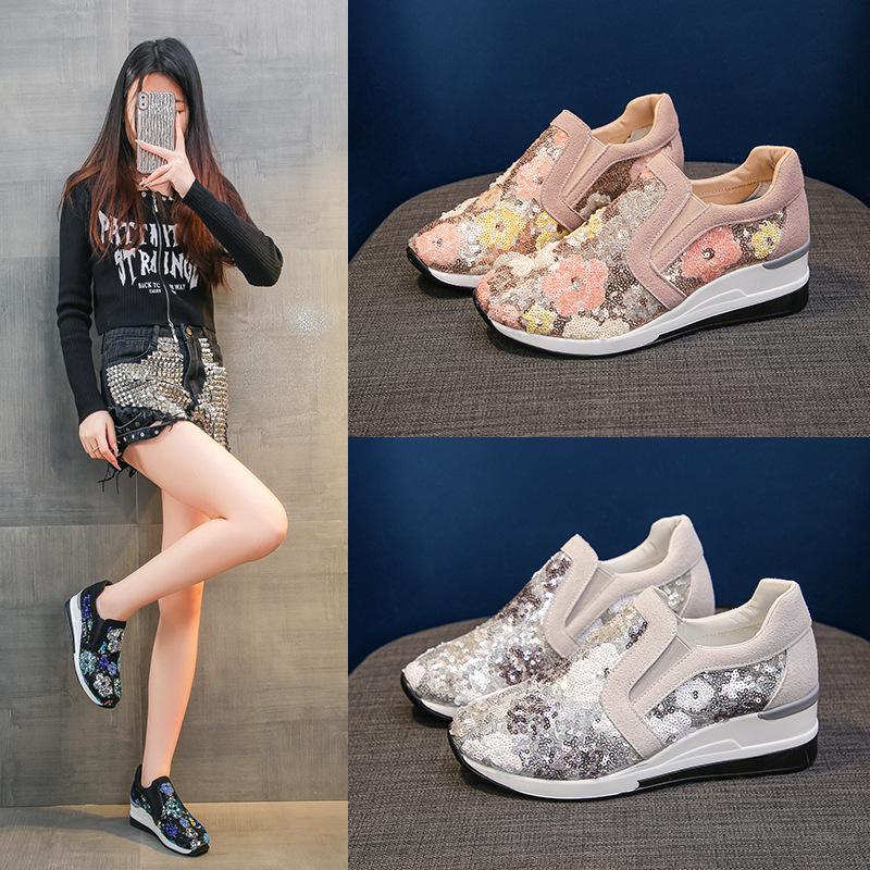 Большие ярды в высоких одинарных туфлях женские дышащие кружевные бисерные пайетки стремена повседневные женские туфли модные женские летние дышащие туфли