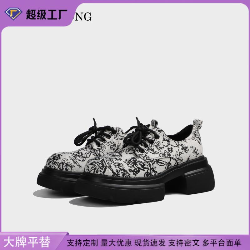 Гуофэн одинарная обувь 2025 весна женские лоферы платформа толстая подошва толстая подошва высокий каблук маленькие кожаные туфли Гочао мода вышитый принт