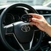 3D ABS Логотип Автомобильный значок Аксессуары для рулевого колеса Для Toyota Hilux Corolla RAV4 Camry Highlander Yaris Cross Prado C-HR QV7