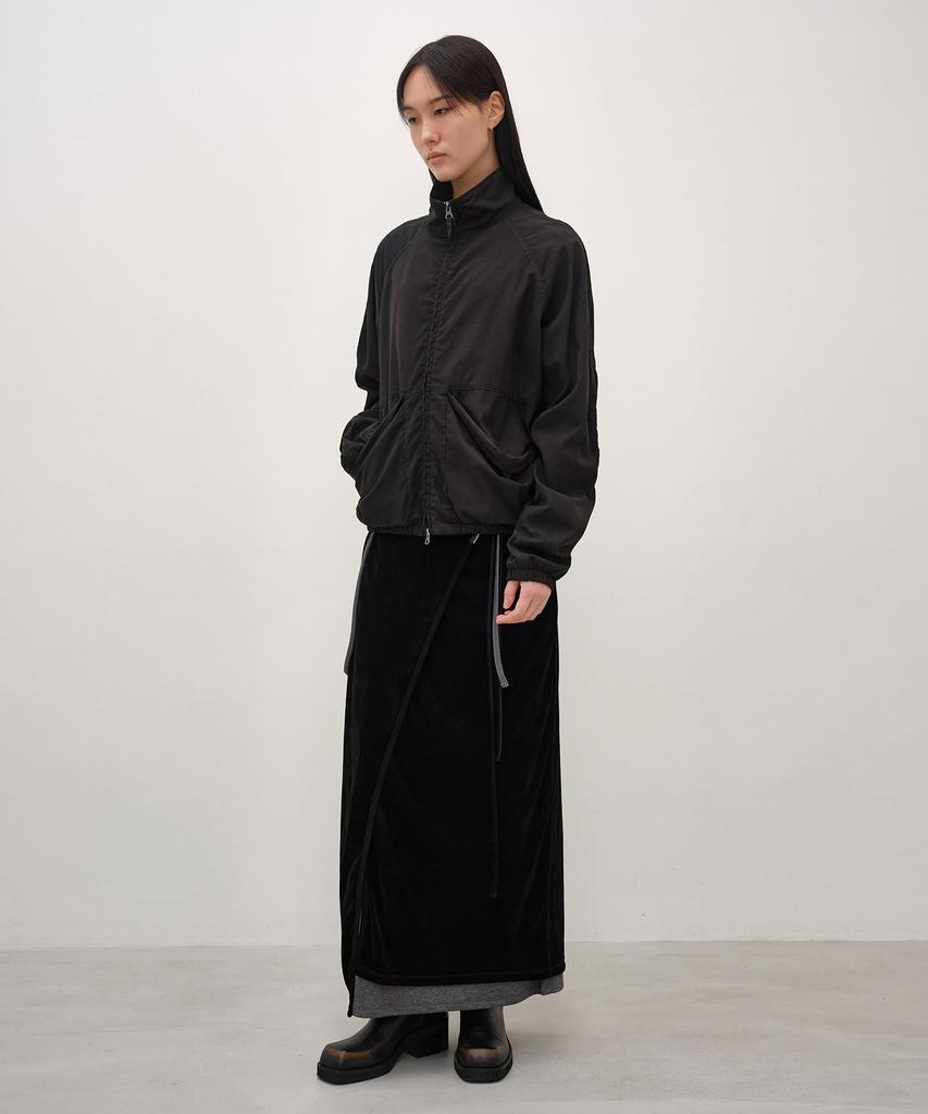 INSILENCE WOMEN Garment Dyed Drape Jumper Charcoal