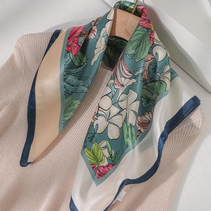 111 mulberry silk small square scarf women's summer sunscreen scarf versatile printed scarf light luxury French silk scarf