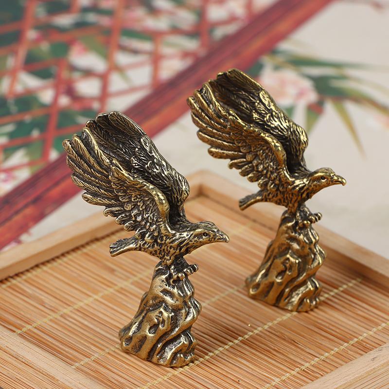 1Pc Antique Copper Eagle Statue Small Ornaments Vintage Brass Animal Figurines Crafts Desk Home Decorations Accessories Gifts