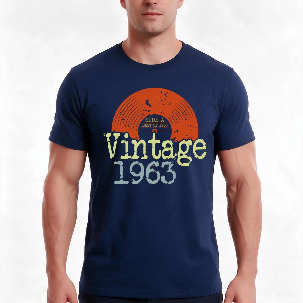 Vintage Retro Vinyl Record Born In Birthday TShirt Summer Casual Cotton Tee Oversized Streetwear Tops Cotton