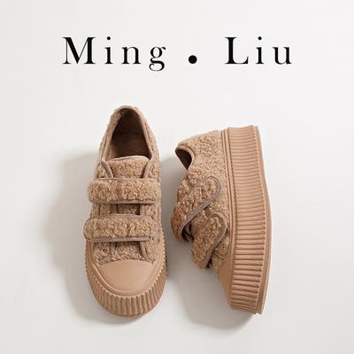 Флисовые маленькие белые туфли женские 2025 зимние новые женские туфли на платформе бисквитные женские повседневные туфли на плоской подошве женские туфли на липучках