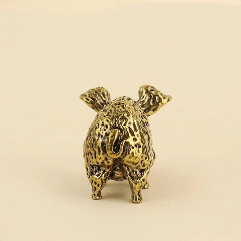 Handcrafted Brass Chinese Zodiac Pig Figurine Retro Lucky Home Ornament Perfect for Lunar New Year Gift Office Decor
