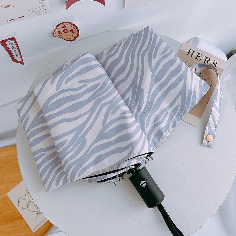 Simple Warm Gray Zebra Sun Umbrella, Dual-Use Sunshade and Rain Umbrella, Uv Protection, Foldable 70% off Umbrella for Girls