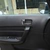 Мягкая карбоновая накладка-полоска на ручку внутренней двери для Hummer H3 2005-09
