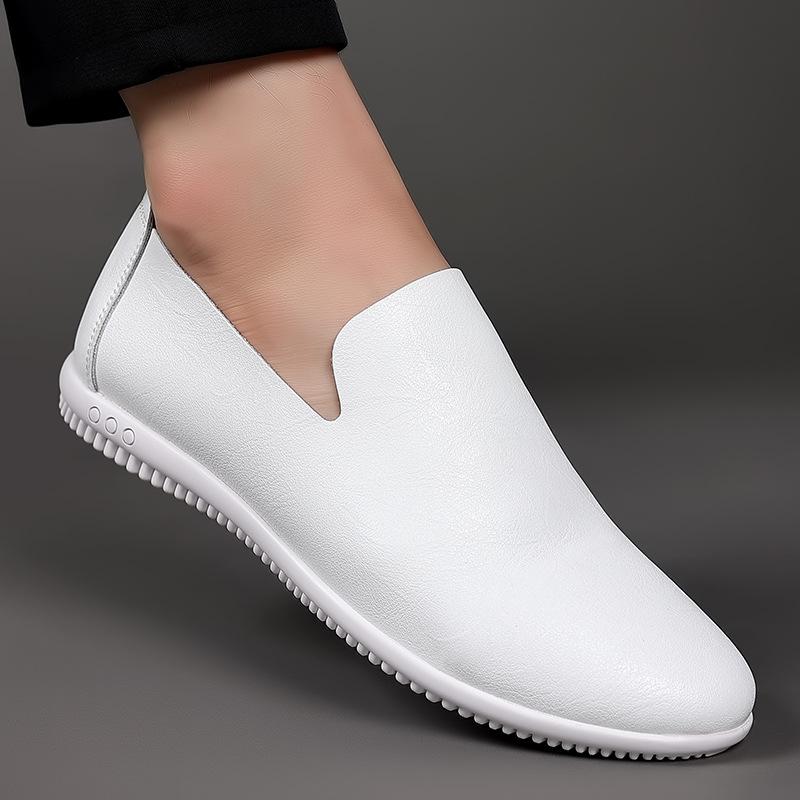Fashion Fashion Slip-on Flat-soled Men Loafers Spring Autumn Soft-soled Casual Man Driving Shoes Designer Solid Color Male Leather Shoes
