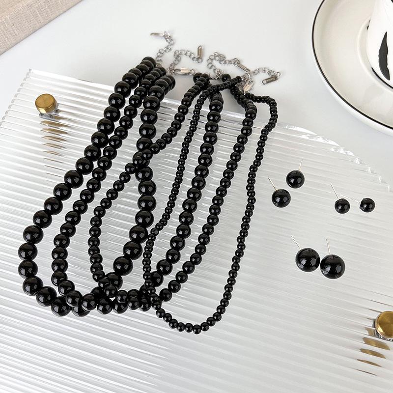 Черное стеклянное ожерелье из бисера, легкое роскошное холодное ветровое крутое шикарное колье-колье для женщин