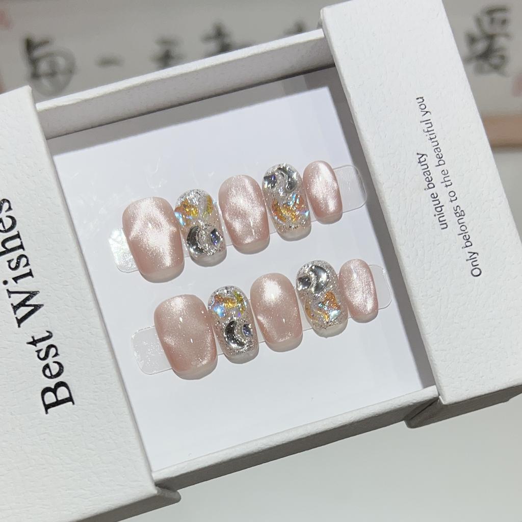 Daily Short Wear Armor Handmade Water-light Corrugated Cat Eye Nail Art Bursting and Broken Diamond Fake Nail Patch Removable Nail Patch