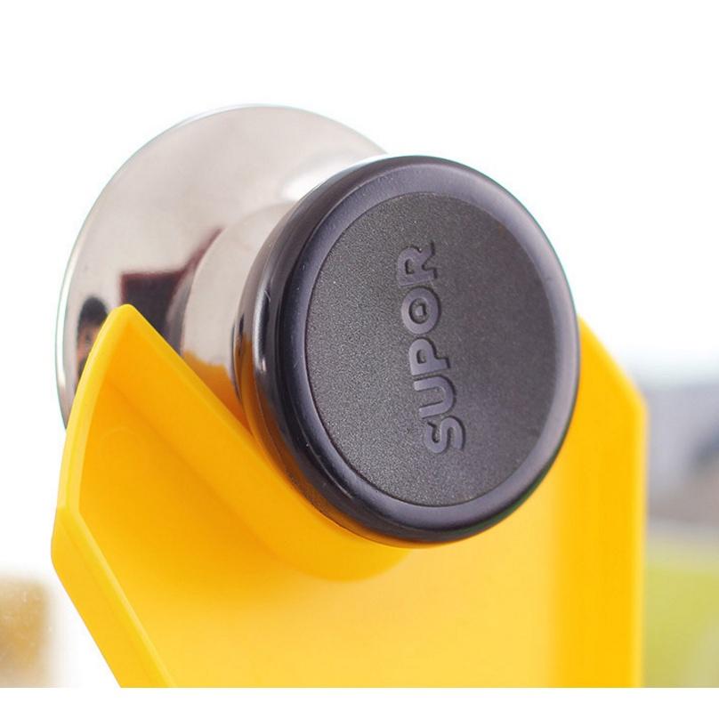 Sleek Plastic Kitchen Pan Pot Cover Holder With Multifunctional Use And Classic Design