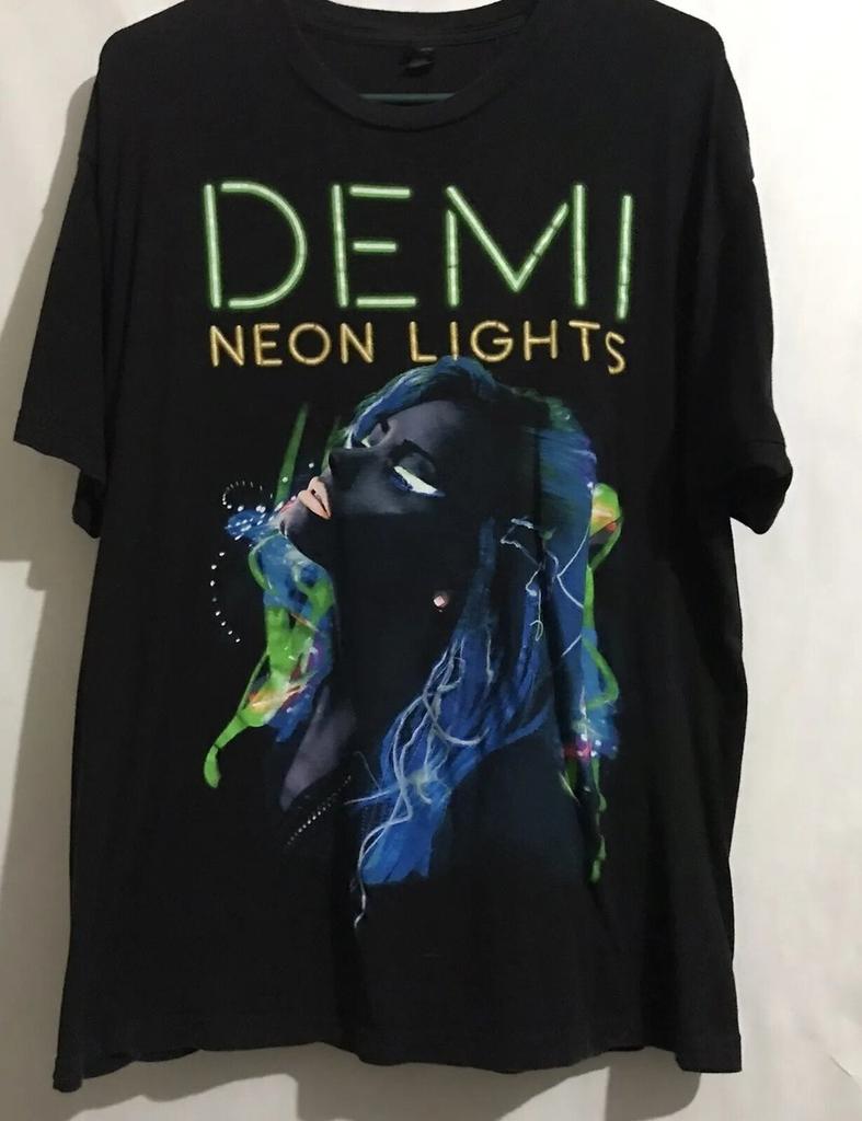 Collection Demi Lovato Reprint All Size Tee K7.145