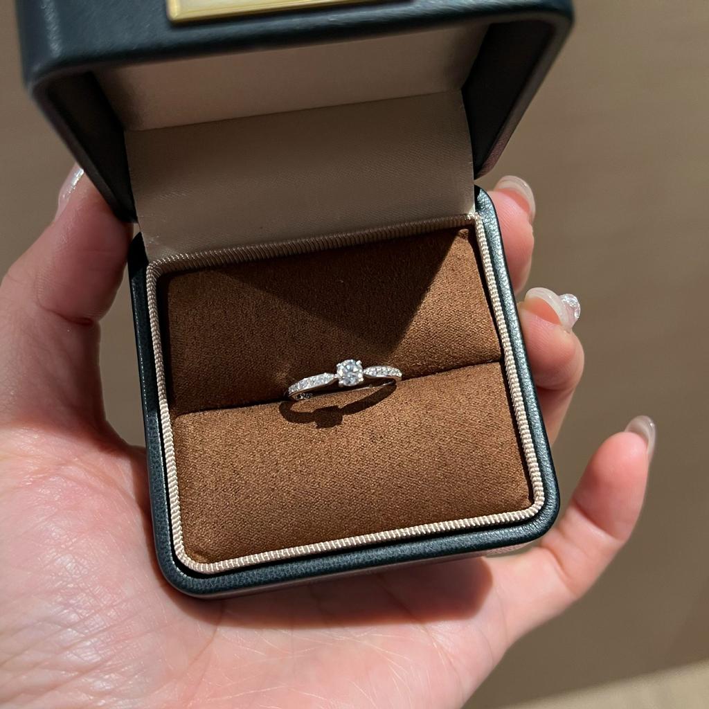 Кольцо с инициалом в стиле легкой роскоши, микроинкрустация, ощущение высокого класса, 100% сочетаемость, регулируемое, модное, элегантное женское кольцо на палец