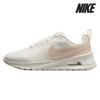 Женские кроссовки S B19 Hf1233 107 Женские S Air Max nuaxiS