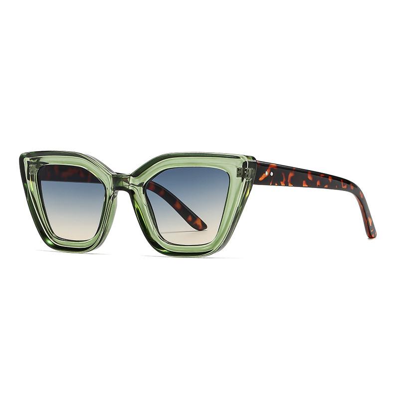 Black Frame Cat Eye Glasses For Women With Gray Lenses Uv400 Sun Protection For Travel