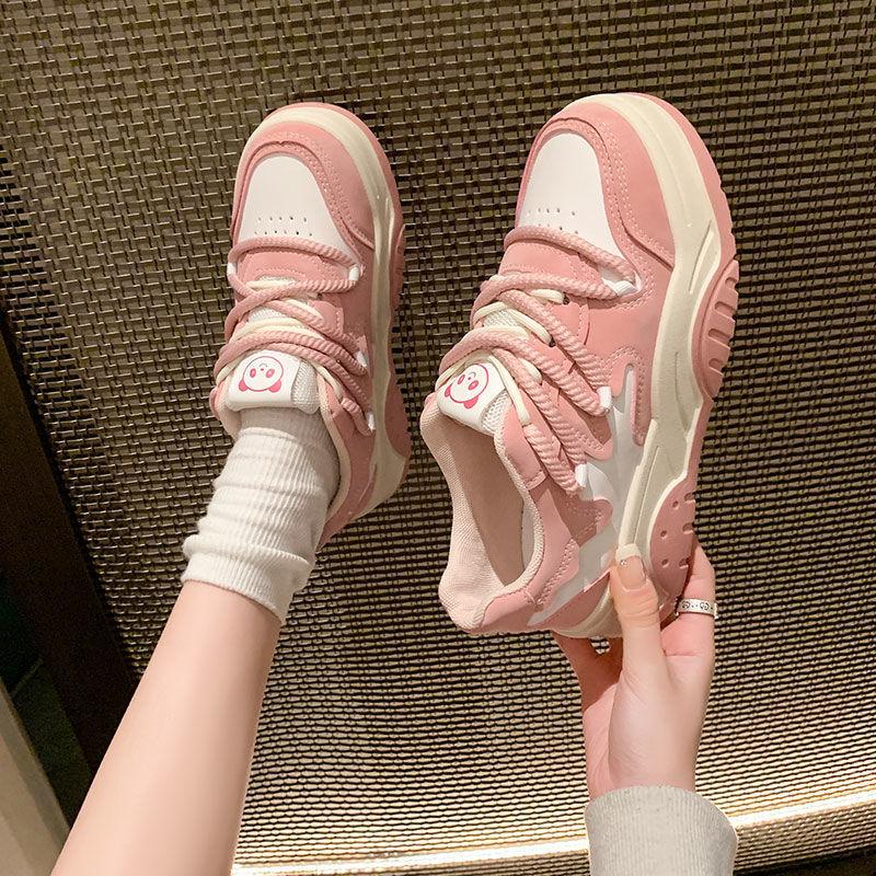 Платформенные белые женские туфли 2025 новые с увеличением роста универсальные повседневные кеды нишевые ретро контрастные спортивные туфли-хлебцы тренд