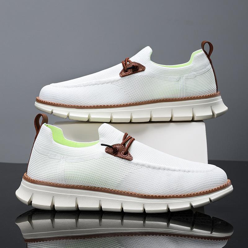 2025 Hot-selling British Style Casual Men's Shoes Lightweight Fly-woven Loafers Men's Foot Cover and One Pedal Are In Stock.