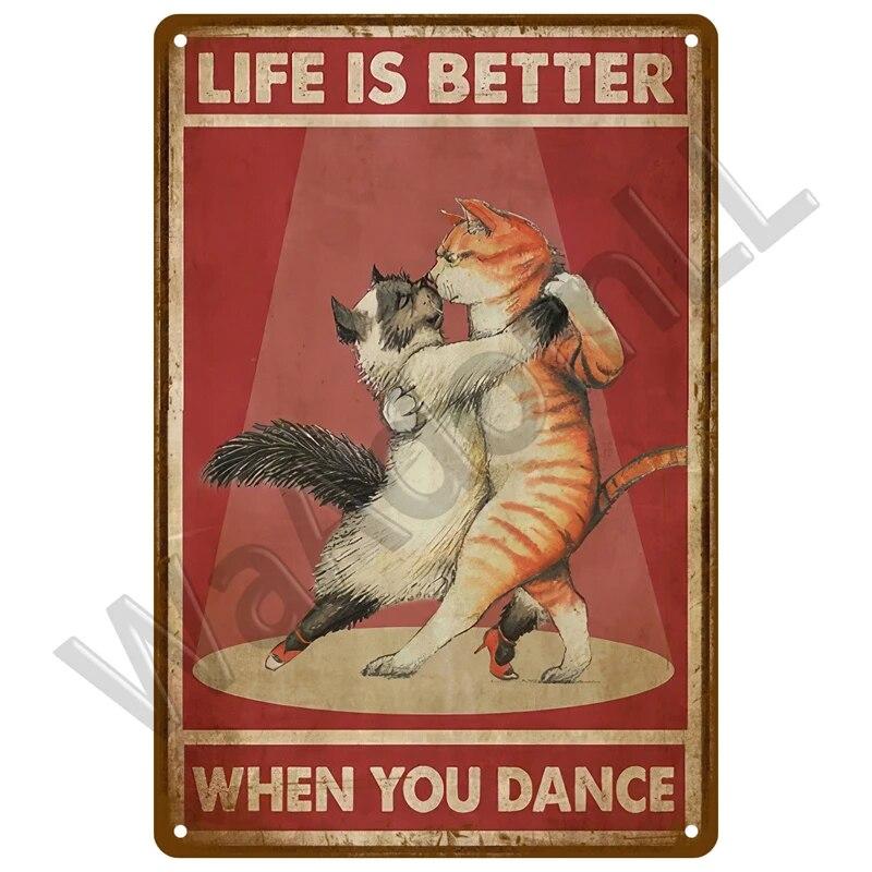 Кошки и собаки Happy Ретро Оловянная вывеска Art Cat Металлический знак Cat Табличка Плакат Украшение дома Кафе-бар Ванная комната Настенный декор Зоомагазин Комната