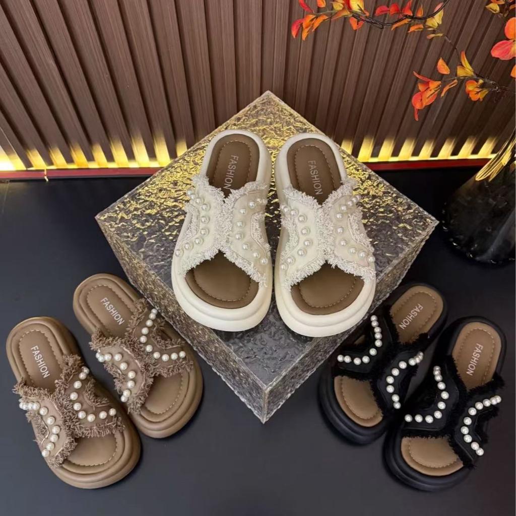 Ins модные наружные тапочки женские летние 2025 новые маленькие ароматные стильные жемчужные женские пляжные сандалии seaside fairy