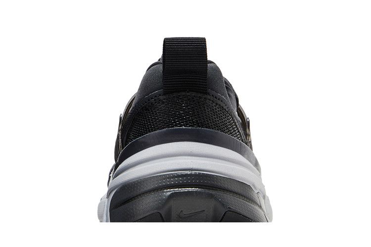 Nike V2K Бег Черный Металлик Серебристый (Женский)