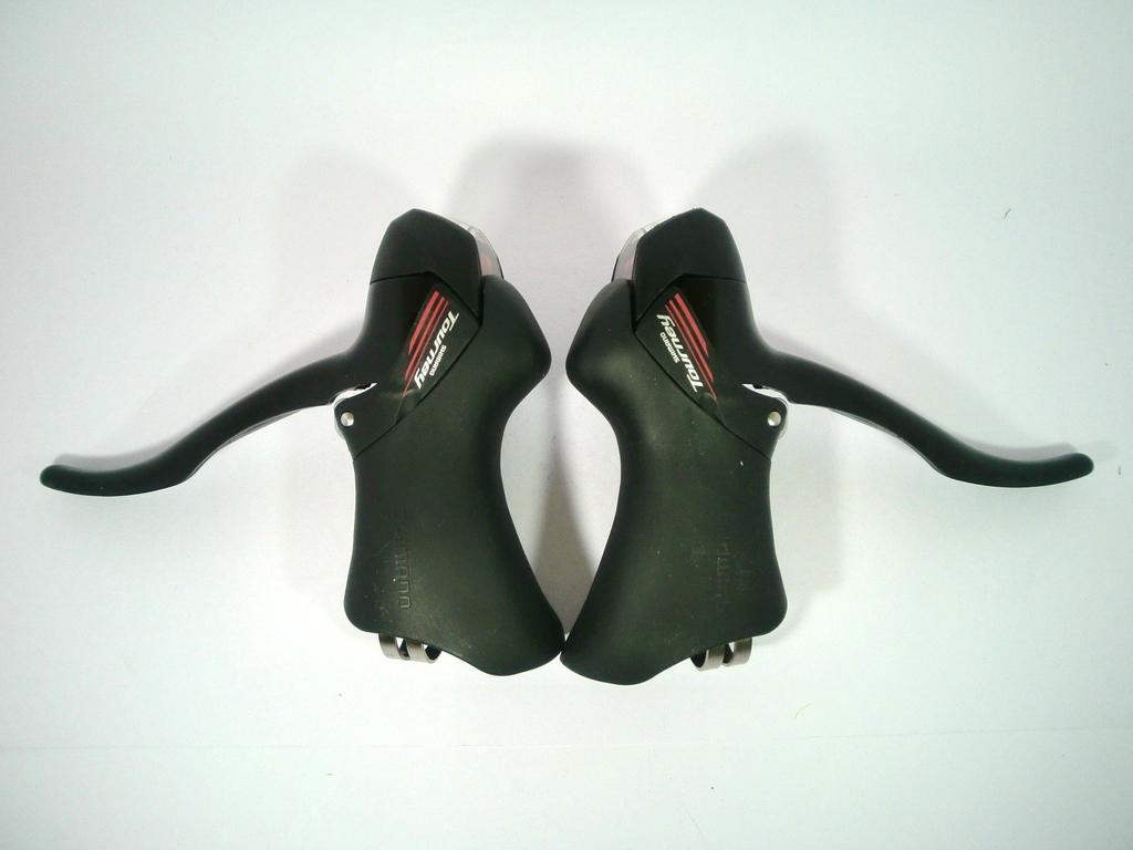 SHIMANO Комплект рычагов STI левый и правый 2 x 7S 931 ST-A070