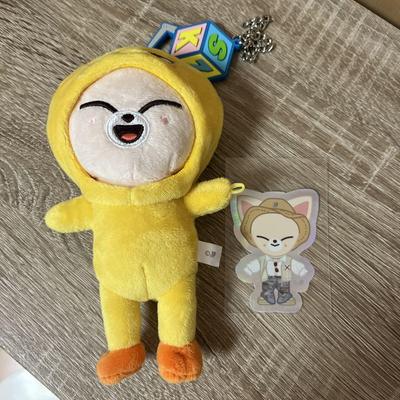 [Б/У] брелок для сумки straykids Foxxyny SKZ TOY WORLD