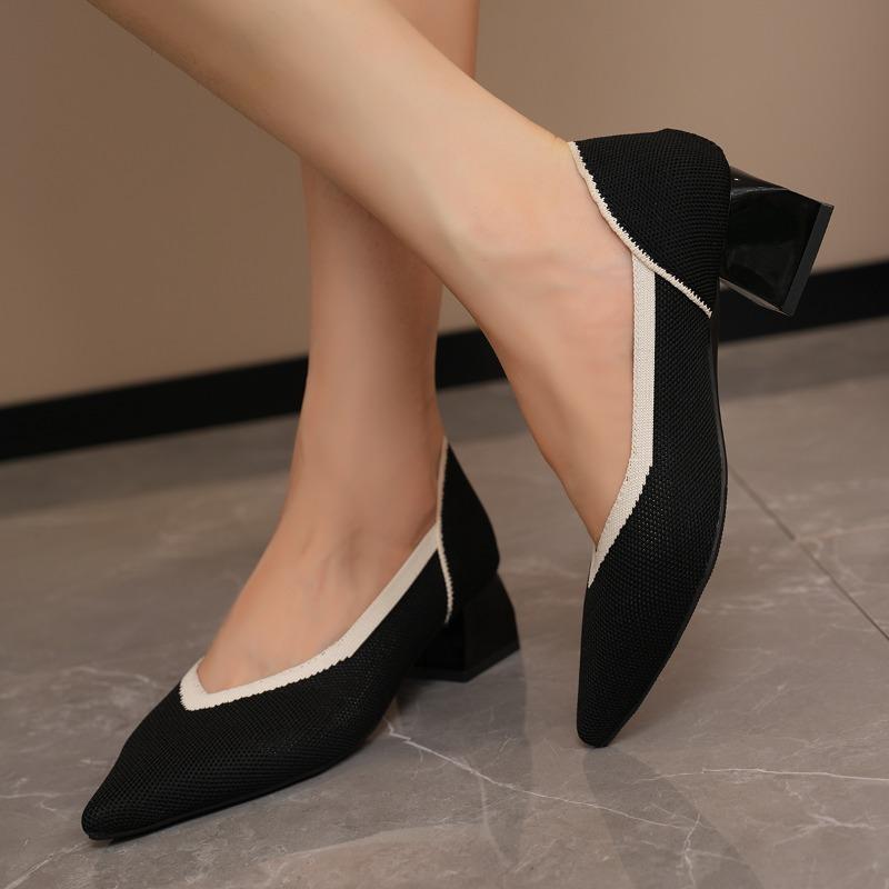 Pointed-toe knitted chunky heel sandals, fashionable and breathable for autumn. Women's dress-pairing large-sized single shoes.