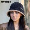 Autumn and Winter Women's Warm Water Bucket Fisherman Hat Looks Small and Covers the Face, Retro Versatile Basin Hat Suitable for Outdoor Travel
